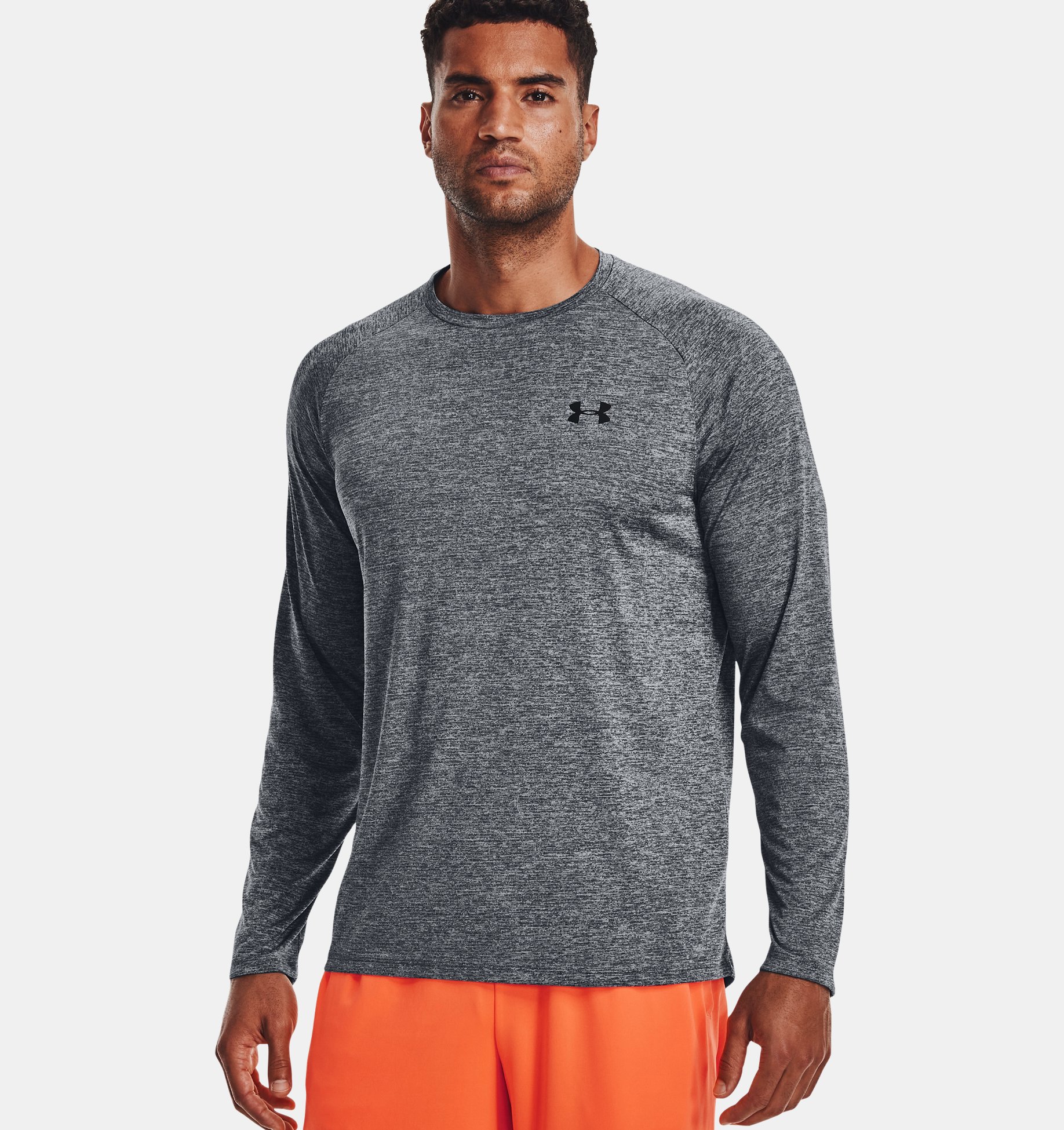 M Black & White Under Armour Loose Fit Heat Gear Shirt New Mens Gray 